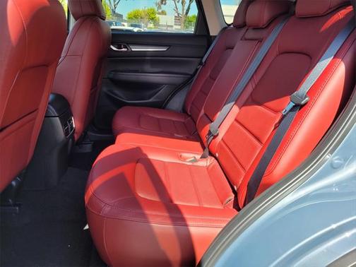 2025 Mazda CX-5 Carbon Edition