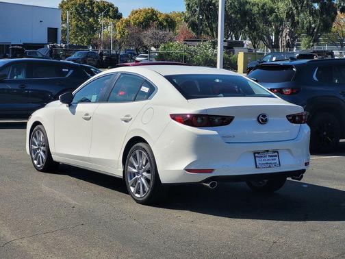 2026 Mazda Mazda3 FWD w/Preferred Package