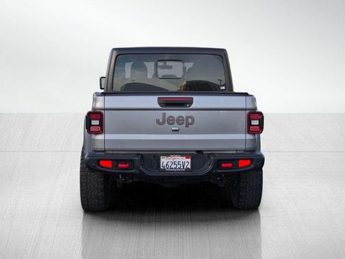 Billet Silver Metallic Clearcoat 2020 Jeep Gladiator Rubicon