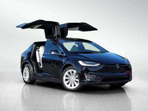 2019 Tesla Model X Long Range