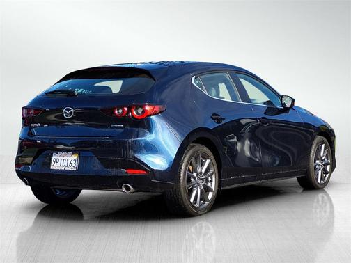 2025 Mazda Mazda3 FWD w/Preferred Package