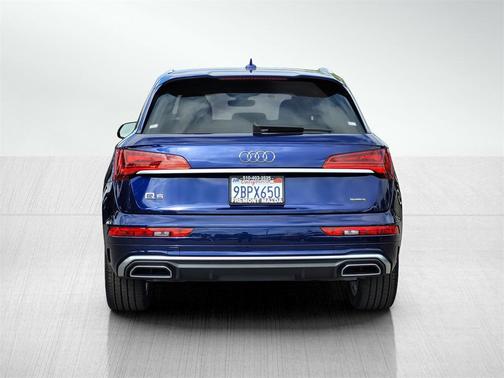 2022 Audi Q5 45 S line Premium Plus