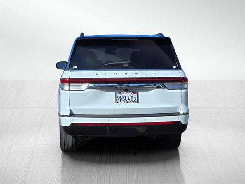 2022 Lincoln Navigator Black Label