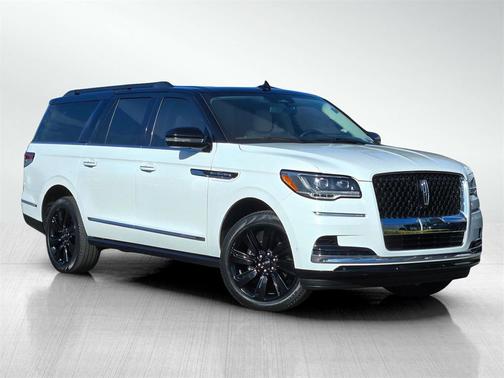 2022 Lincoln Navigator Black Label
