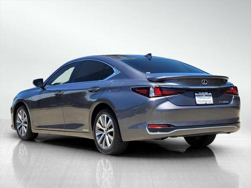 2021 Lexus ES 300h Base