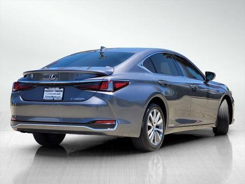 2021 Lexus ES 300h Base