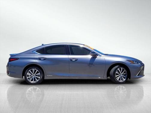 2021 Lexus ES 300h Base
