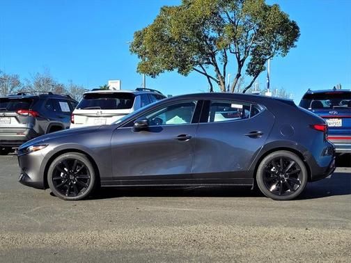 2025 Mazda Mazda3 FWD w/Premium Package