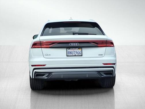 2020 Audi Q8 55 Premium Plus