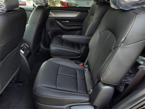2024 Mazda CX-90 PHEV Premium