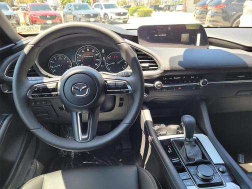 2025 Mazda Mazda3 FWD w/Preferred Package