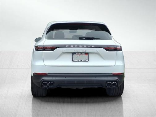 2019 Porsche Cayenne S