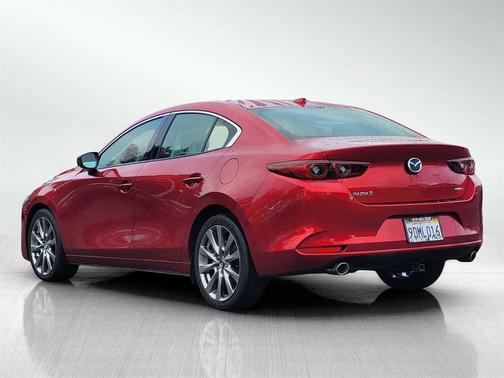 2022 Mazda Mazda3 FWD w/Premium Package