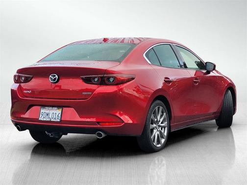 2022 Mazda Mazda3 FWD w/Premium Package