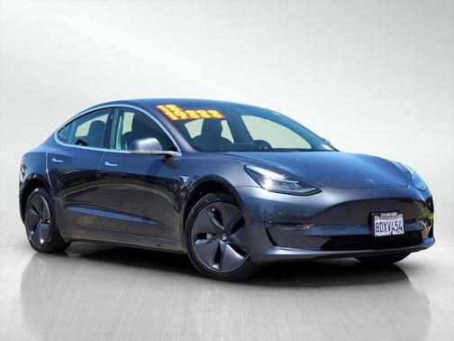 2018 Tesla Model 3 Long Range