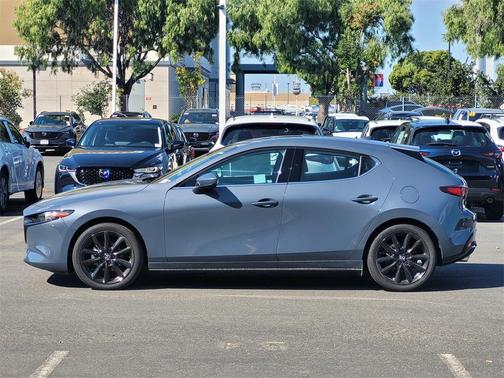 2025 Mazda Mazda3 FWD w/Premium Package