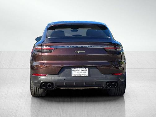 2023 Porsche Cayenne Platinum Edition