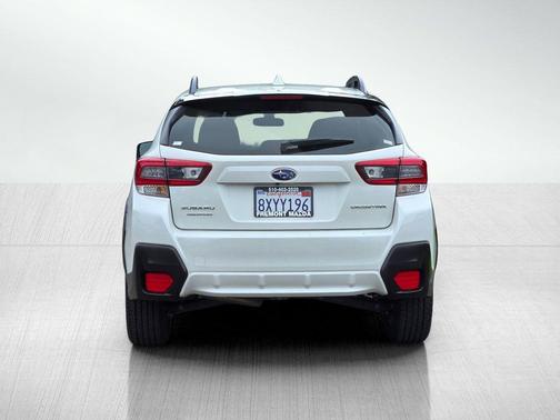 Crystal White Pearl 2021 Subaru Crosstrek Premium