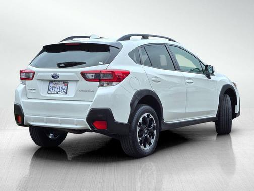 Crystal White Pearl 2021 Subaru Crosstrek Premium