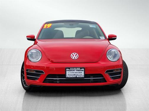 2019 Volkswagen Beetle 2.0T SE