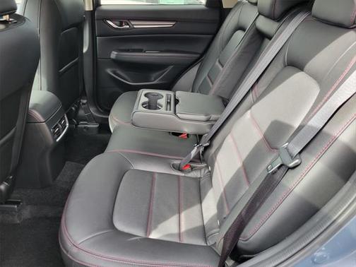 2025 Mazda CX-5 Carbon Edition