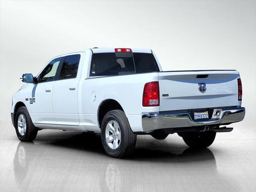 2019 RAM 1500 SLT