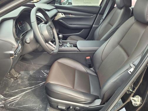 2026 Mazda Mazda3 FWD w/Premium Package