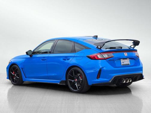 Boost Blue Pearl 2024 Honda Civic Type R