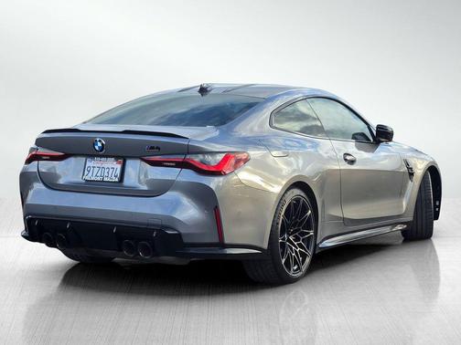 2022 BMW M4 Competition xDrive