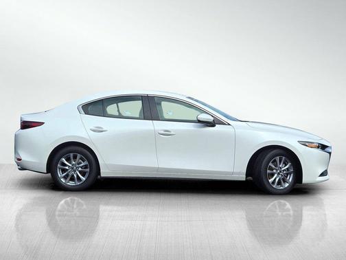 2025 Mazda Mazda3 FWD