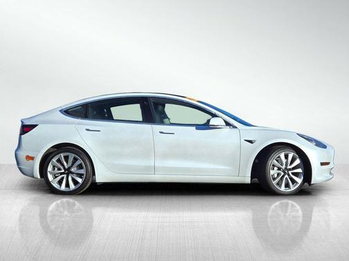 2020 Tesla Model 3 Standard Range Plus