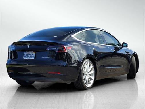 2019 Tesla Model 3 Long Range