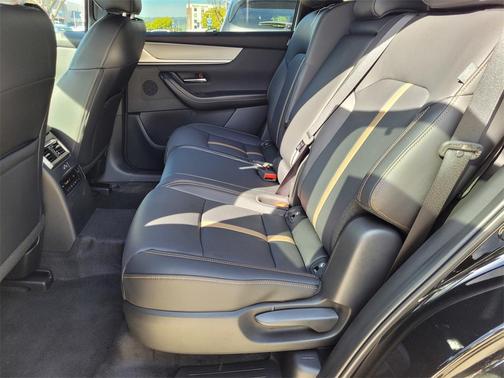 2025 Mazda CX-70 PHEV Premium Plus Package
