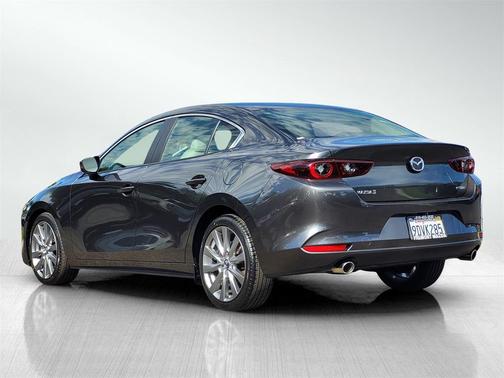2022 Mazda Mazda3 FWD w/Preferred Package