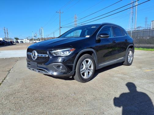 2023 Mercedes-Benz GLA 250 Base