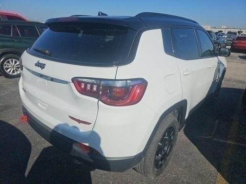 2023 Jeep Compass Trailhawk