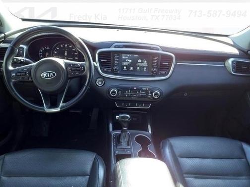 2017 Kia Sorento EX