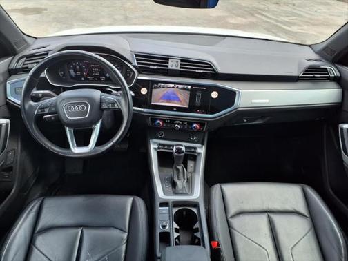2023 Audi Q3 Premium 45 TFSI S line quattro Tiptronic