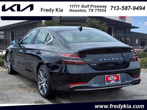 2023 Genesis G70 2.0T RWD