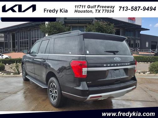 2023 Ford Expedition Max XLT