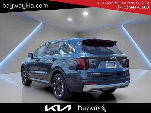 2025 Kia Sorento S