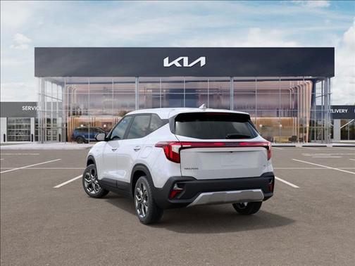 2025 Kia Seltos LX