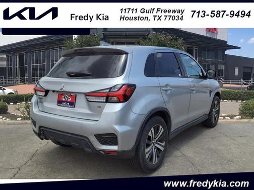 2020 Mitsubishi Outlander Sport SE