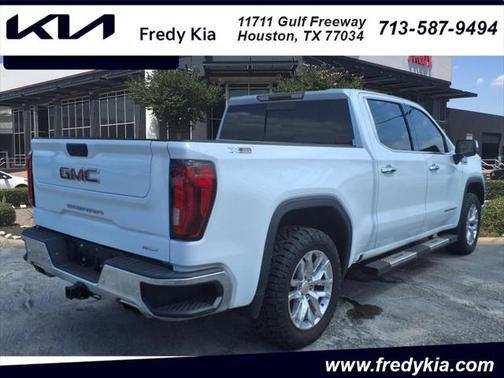 2020 GMC Sierra 1500 SLT