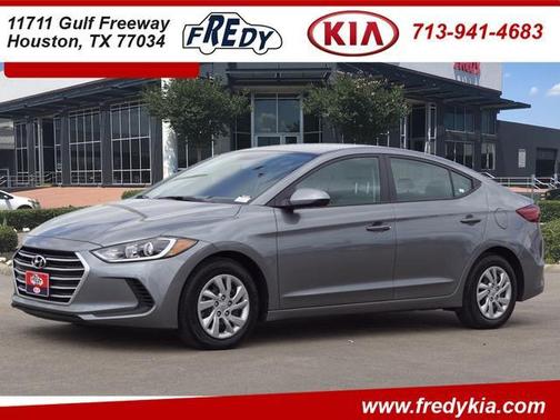 2018 Hyundai ELANTRA SE