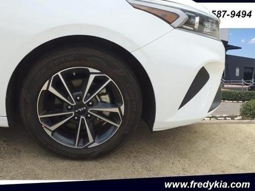 2022 Kia Forte LXS