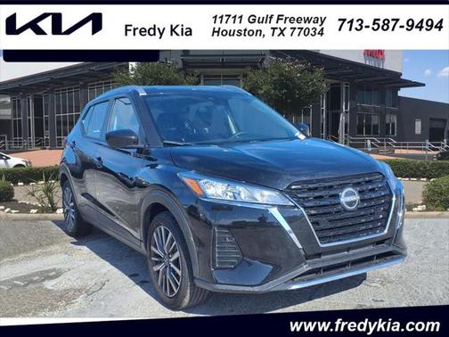 2024 Nissan Kicks SV