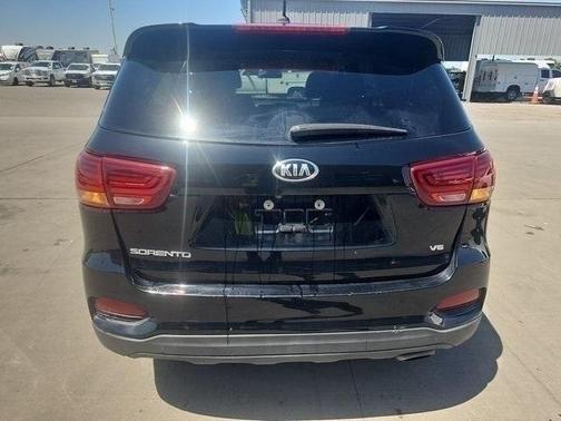 2020 Kia Sorento LX