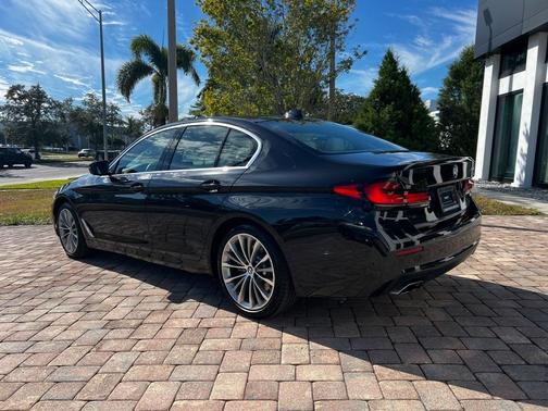 2022 BMW 540 i