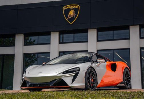 Ice Silver 2024 McLaren Artura Performance